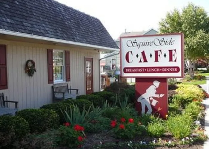 Pet Friendly hotel: Country Squire Inn And Suites